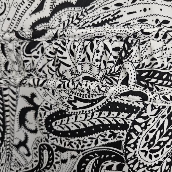 LOFT Black & White Paisley Border Print Midi Dress | Boho Chic Mod Shift - Picture 6 of 6